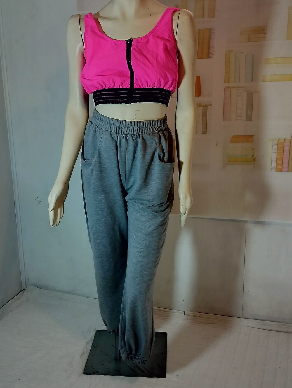 SHEIN Gray Elastic-Waist Jogger Pants